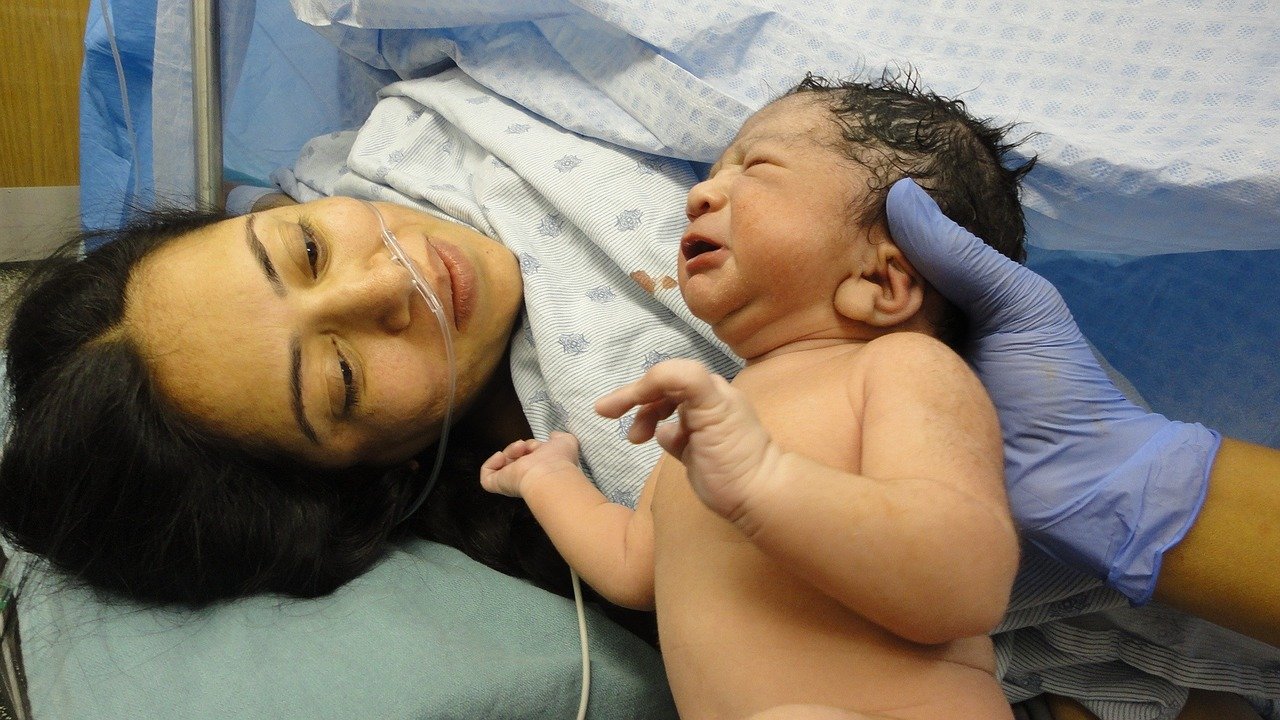 מות ילודה כתוצאה מרשלנות – מה עליי לעשות ולמי לפנות?