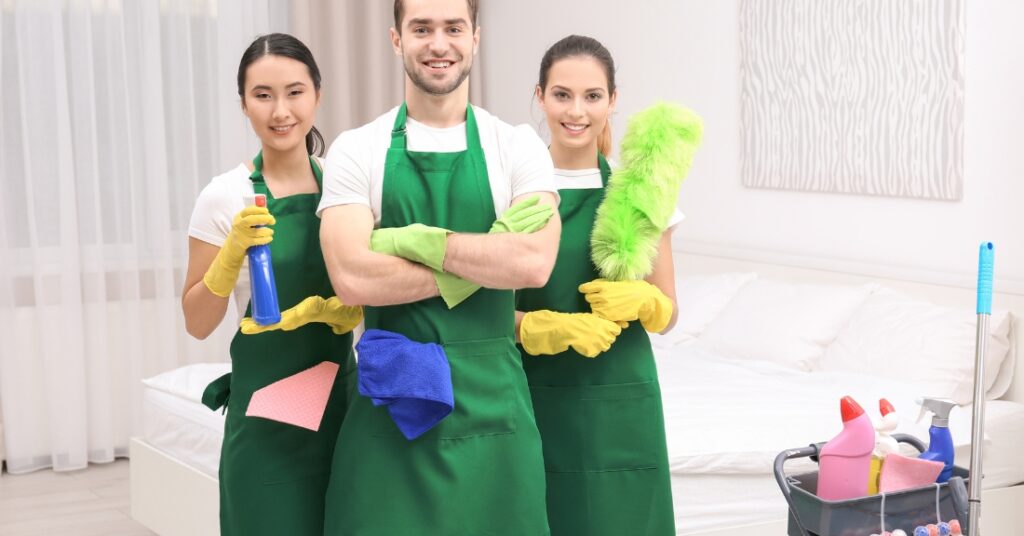 מתנה ראשונה: שירותי ניקיון